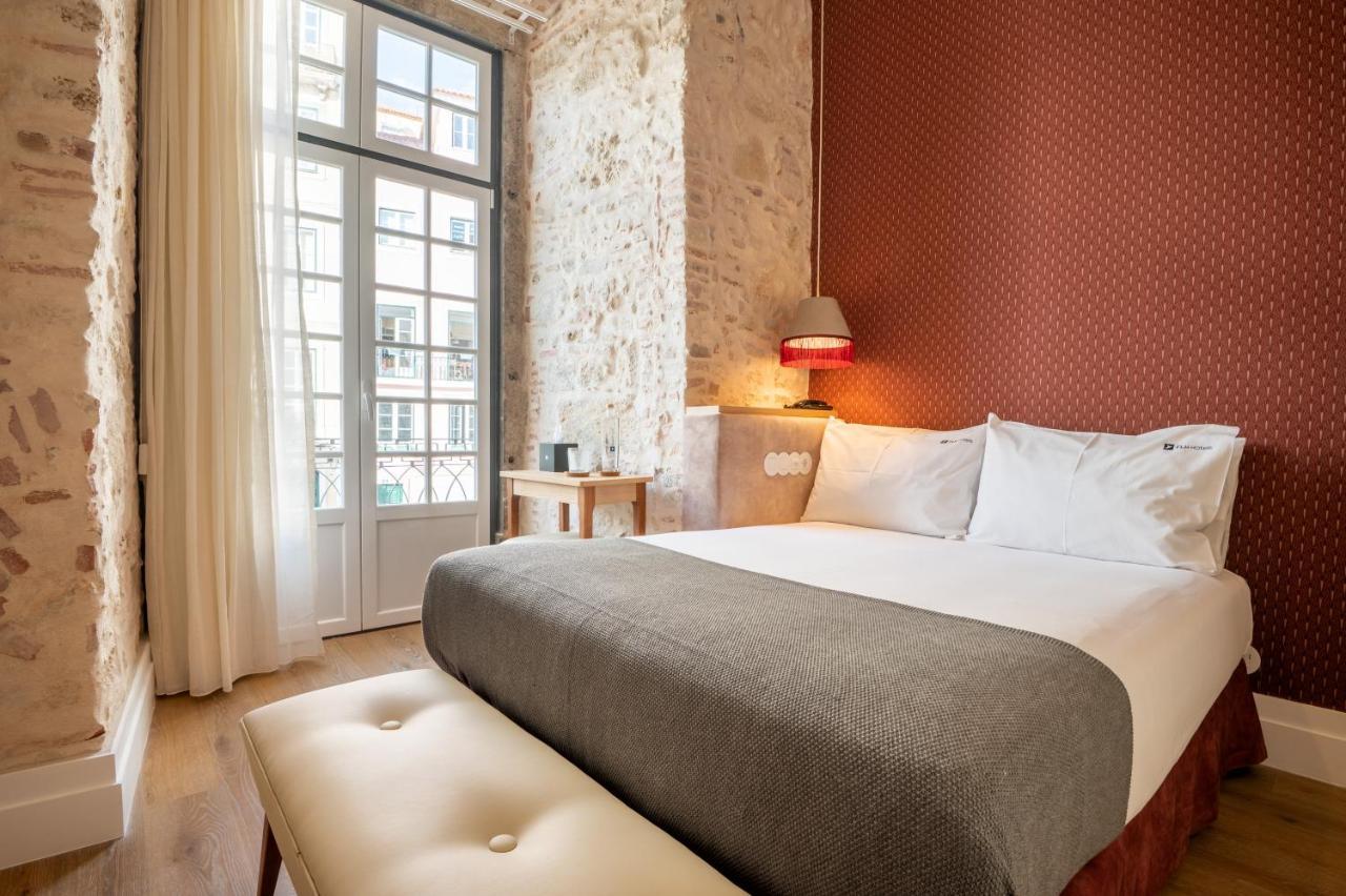 Small Single Room
